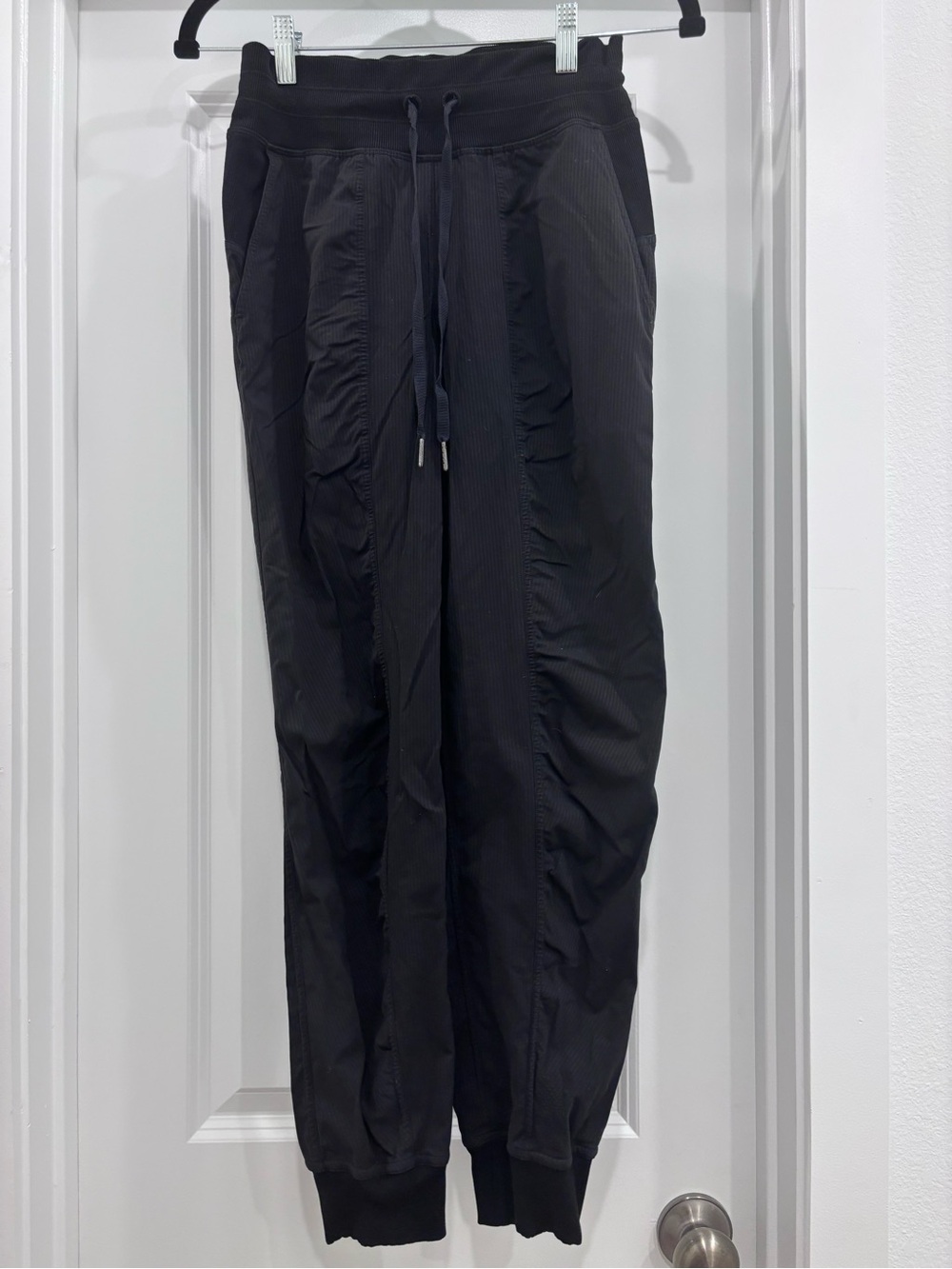 lululemon joggers